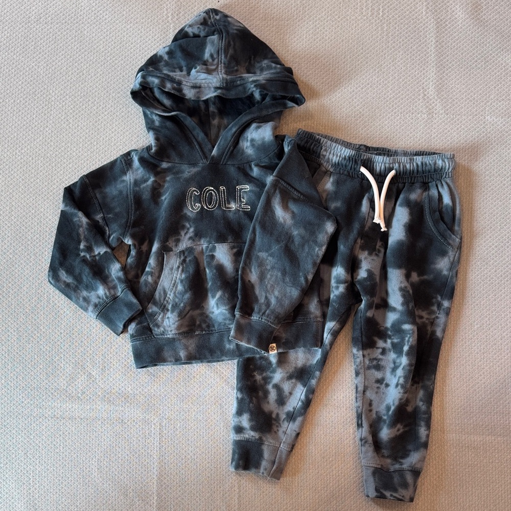 Kids Tie-Dye Jogger Pants in Charcoal Black - Unbranded